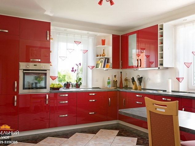 Угловая глянцевая красная кухня фото с ценой. Мебельный уют.